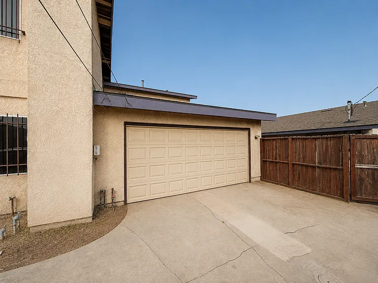 W Ramona Rd — Photo 14