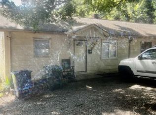 1261 22nd St NE, Hickory, NC 28601