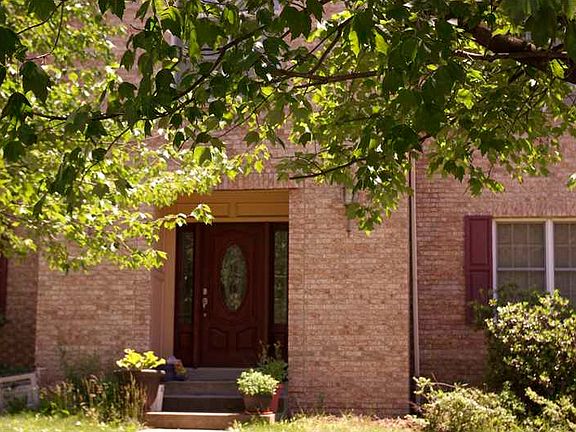 2nd image of 306 Village Ct