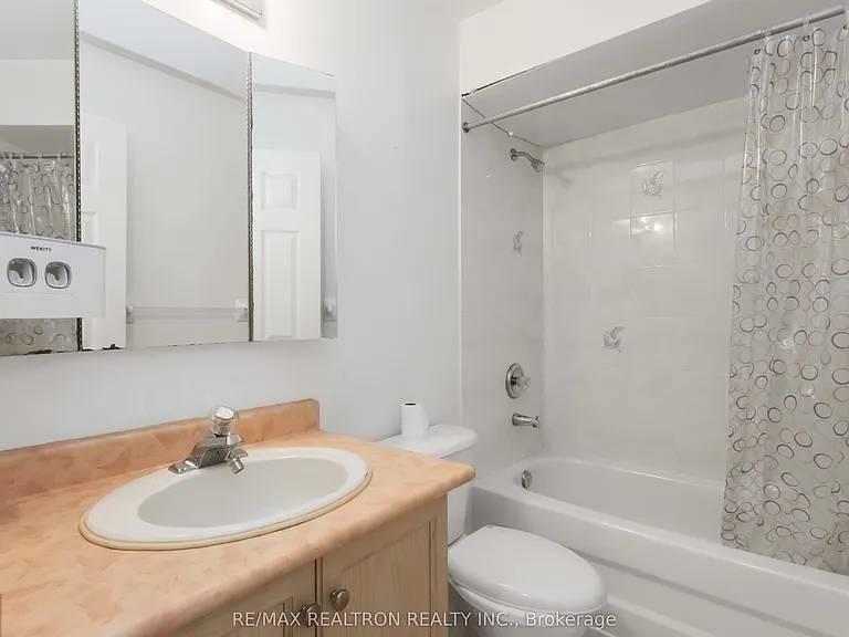 14 Saint Moritz Way #12 — Photo 18
