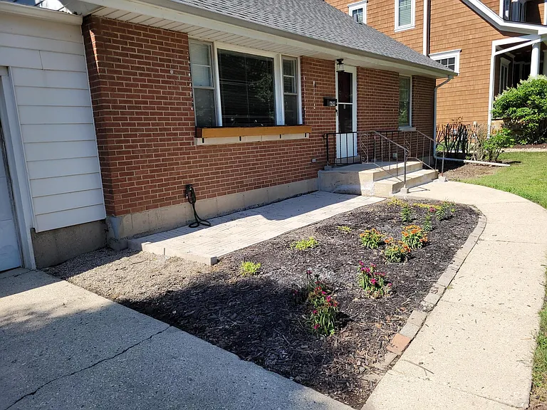 Front yard Garden