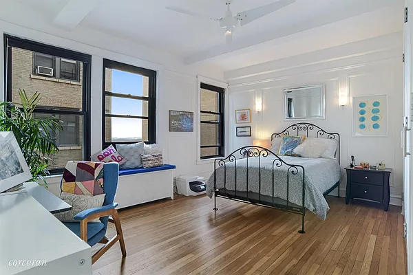 Sold by Corcoran | media 4