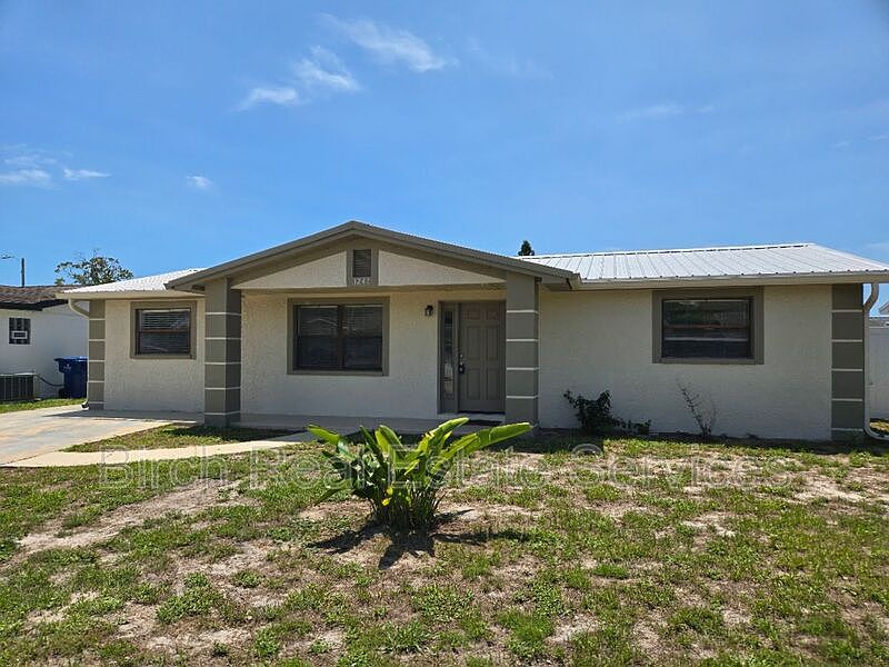 1st image of 1247 Chelsea Ln