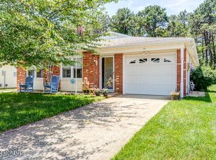 111 Meadowbrook Rd, Brick, NJ 08723