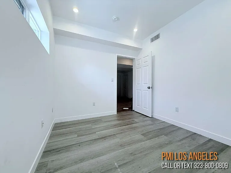 1258 Leighton Ave #B — Photo 3
