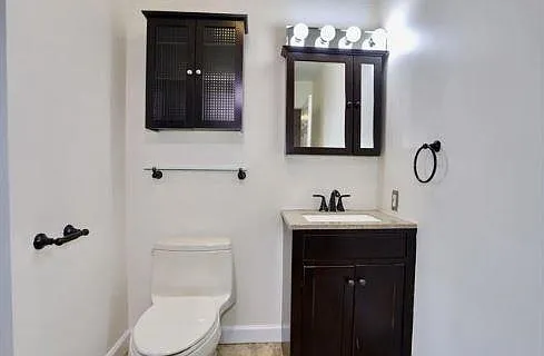 136 Essex St #3 — Photo 21