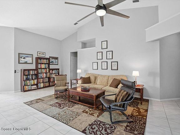 5th image of 4873 Verona Cir