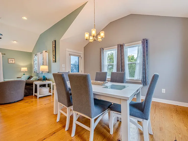 5209 Lunar Dr — Photo 8