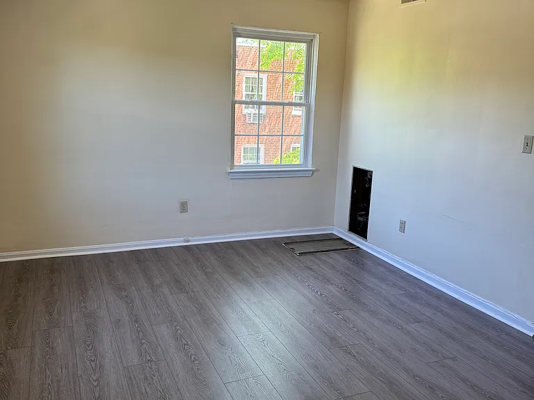 19436 Van Aken Blvd #307 — Photo 4
