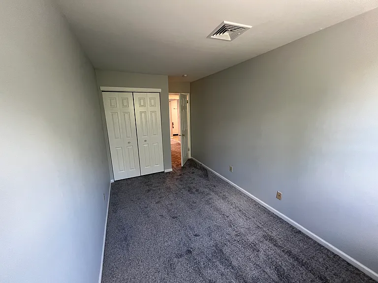 44 S Lansdowne Avenue — Photo 18