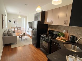 1717 Stanhope St #3B, Ridgewood, NY 11385