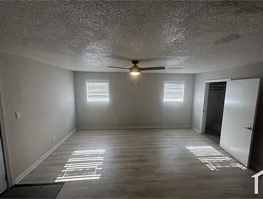 1022 University St — Photo 7