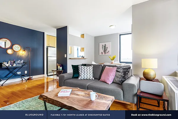 Rented by The Blueground | media 2