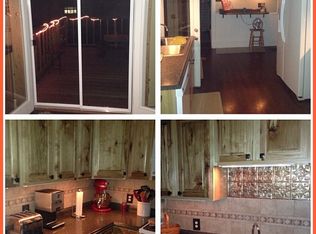 134 E Cherry St, Tuscarawas, OH 44682