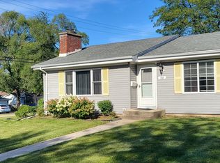 1318 N May St, Joliet, IL 60435