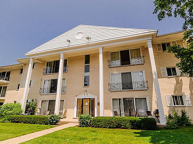 1st image of 10118 Old Orchard Ct Unit 203
