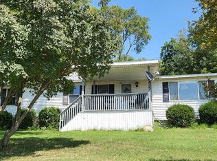 595 W Quincy St, Kinderhook, IL 62345