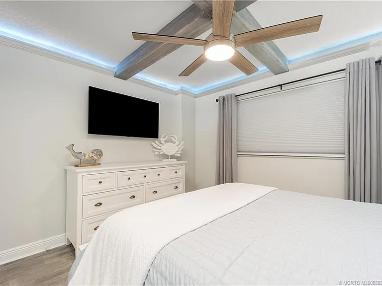 9400 S Ocean Dr #706B — Photo 17