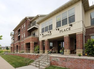 1401 Okeeffe Ave APT 102, Sun Prairie, WI 53590