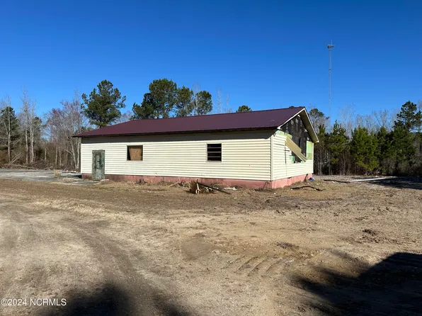 773 Old Wilmington Road, Whiteville, NC 28472