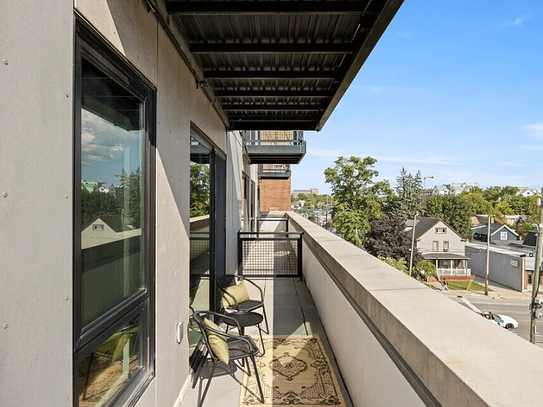 618 South Main Apartments — Photo 18