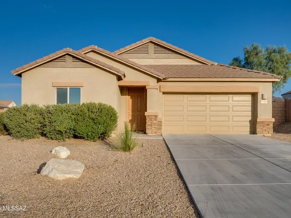 745 S Courts Redford Dr, Vail, AZ 85641