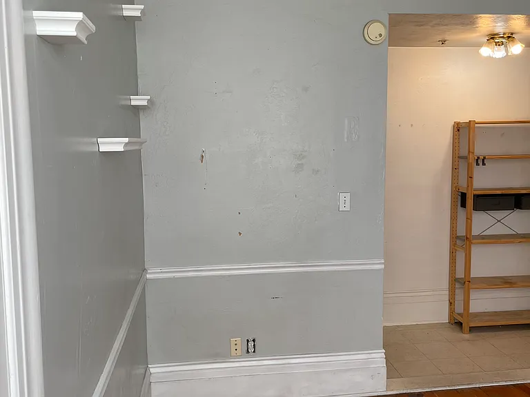 415 S University Ave #6 — Photo 2