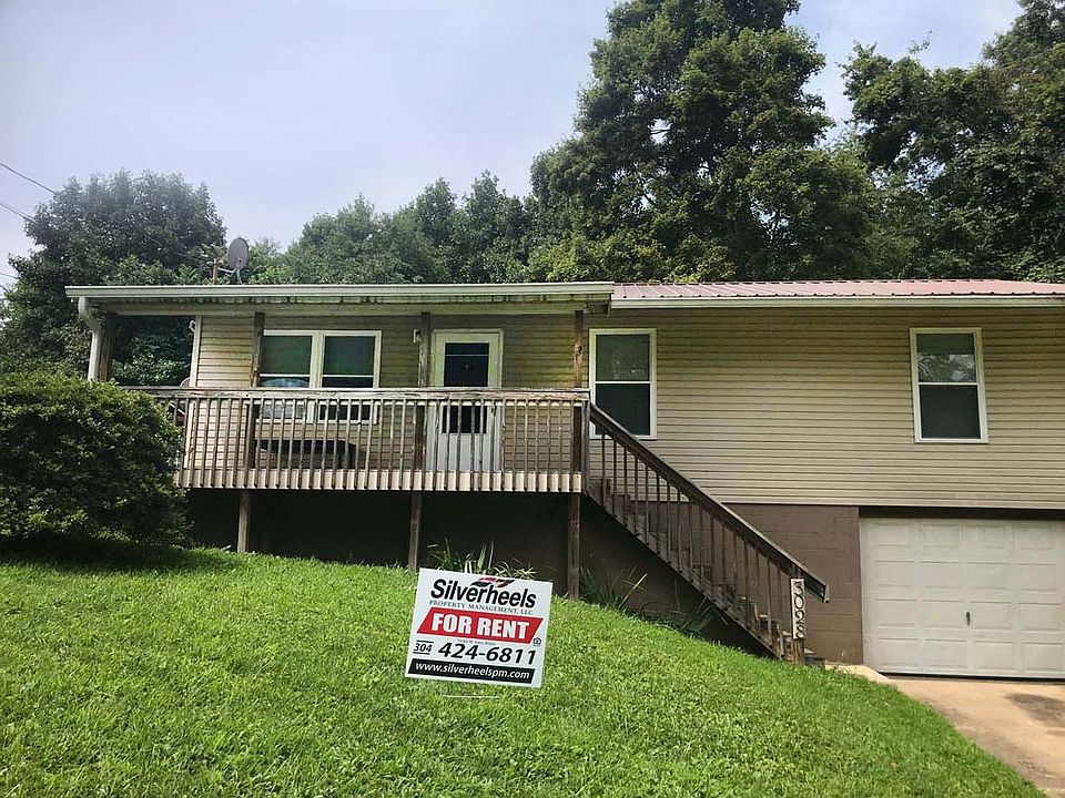 1st image of 3028 Meadowview Dr