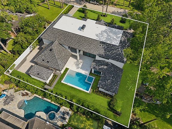 2nd image of 11607 Shady Grove Ln