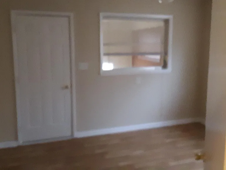 805 N Central Ave — Photo 3