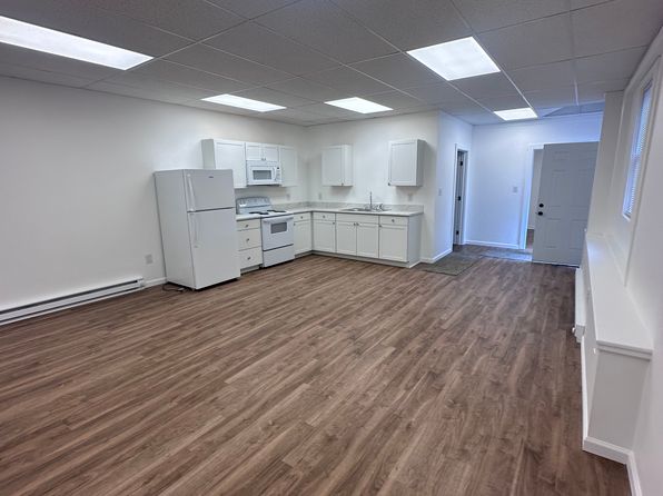 (undisclosed Address)