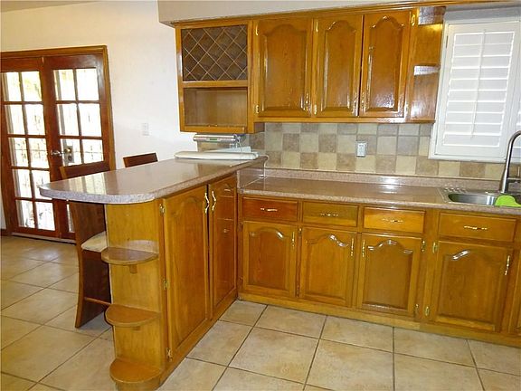 5th image of 9829 La Morenita Cir