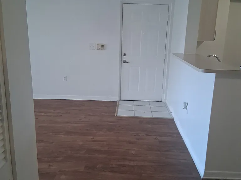 777 SW 111th Way #203 — Photo 3