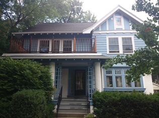 18 Russell St, Brookline, MA 02446