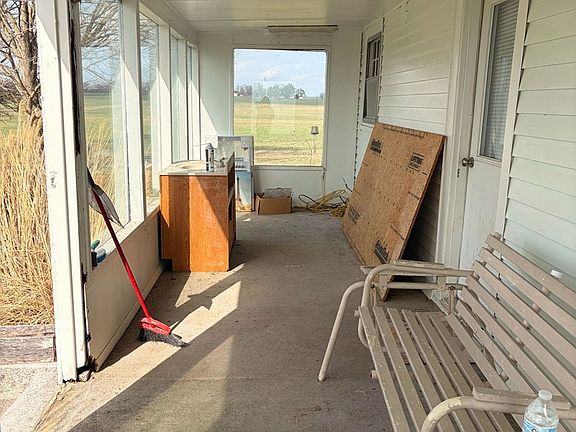 2nd image of 2480 Mock Rd