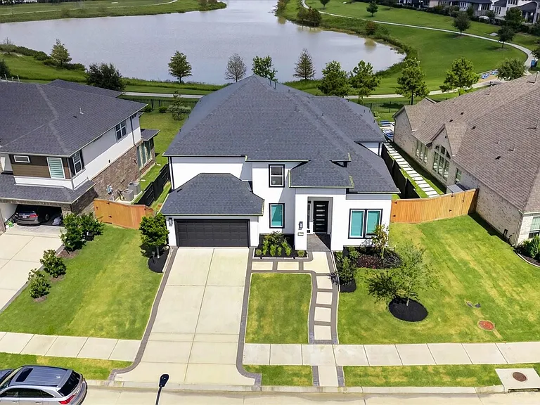 7410 Wildrye Meadow Ln — Photo 45