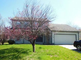 1258 Running Waters Dr, Saint Charles, MO