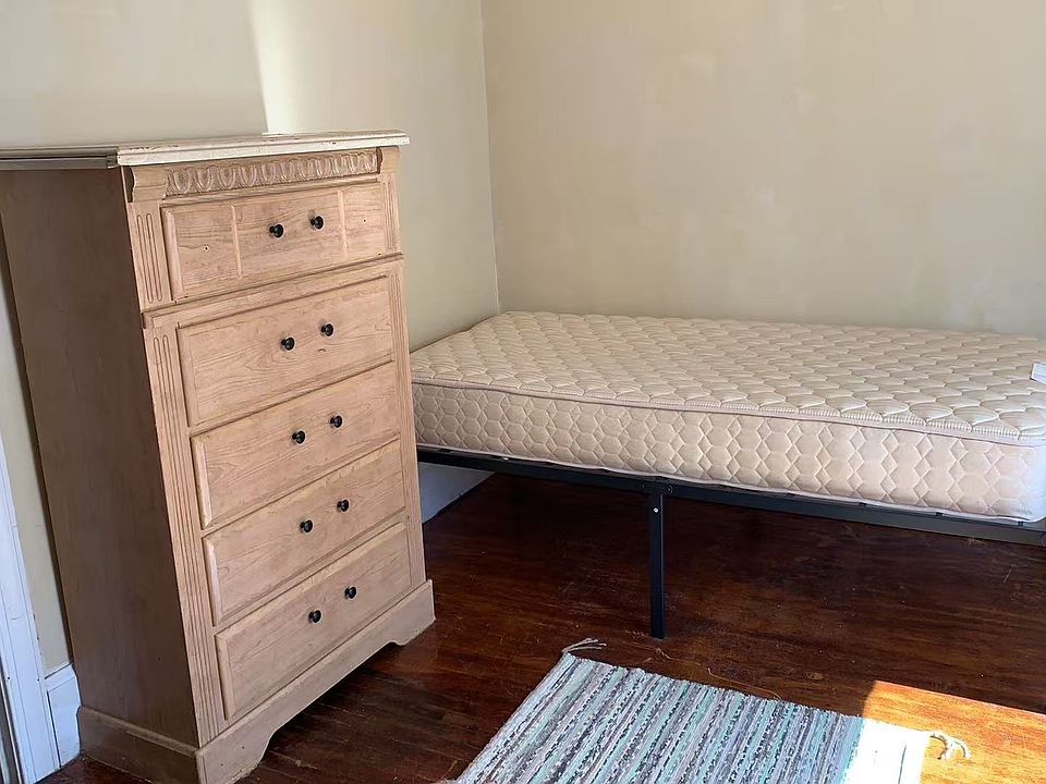 1st image of 350 Hope St #2