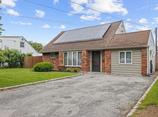 2287 7th St, East Meadow, NY 11554