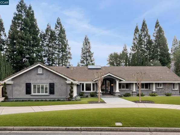 2420 White Oak Pl, Danville, CA 94506