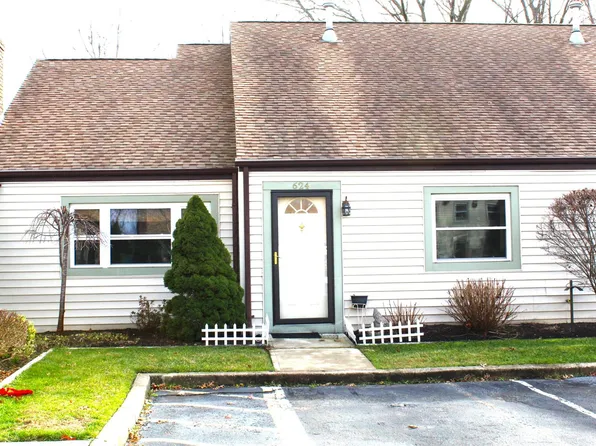 624 Lake Court #624, Middle Island, NY 11953