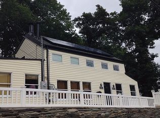 159 Woodbury Rd, Huntington, NY 11743