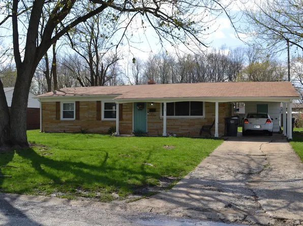 838 Highland Dr, New Whiteland, IN 46184