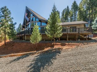 51 Ridgeville Rd, Trinity Center, CA 96091