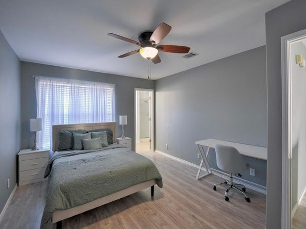 4007 Bur Oak Path ROOM 1