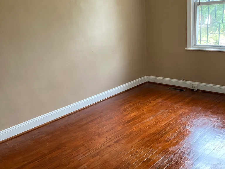 1449 Olive St NE #4 — Photo 17