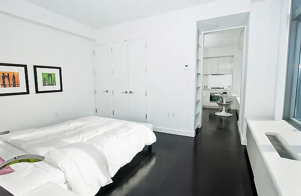 Rented by NOVO | media 62