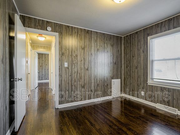 5th image of 6508 N Harrison St