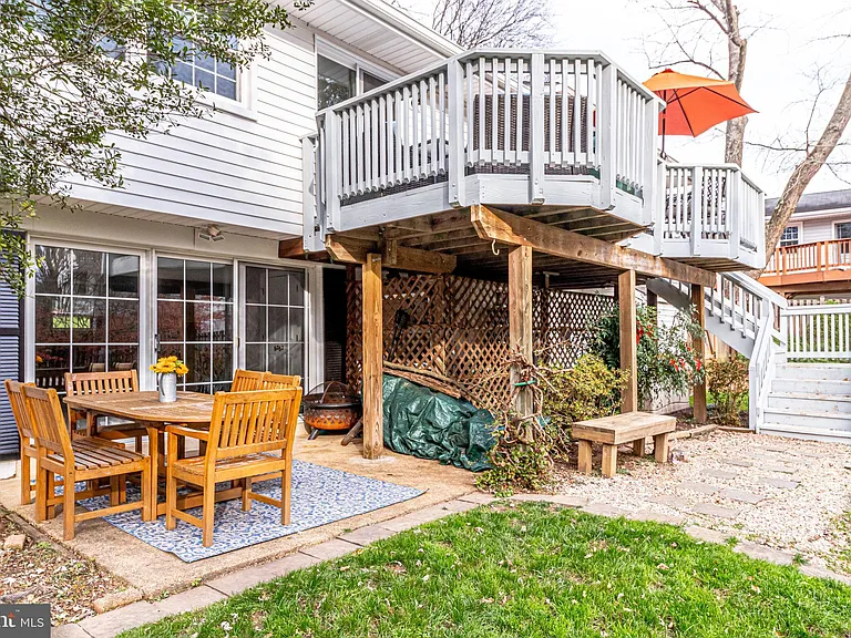 6519 Engel Dr — Photo 85
