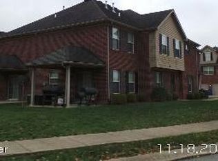 7824 Pleasure Walk Cir, Louisville, KY 40258